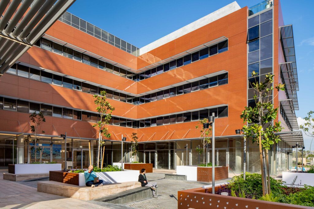 טרייסטמן - הככר (הזכויות שמורות ליואב פלד צילום אדריכלות)