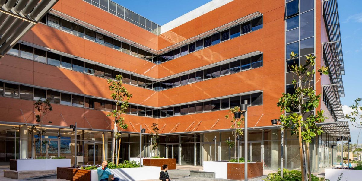 טרייסטמן - הככר (הזכויות שמורות ליואב פלד צילום אדריכלות)